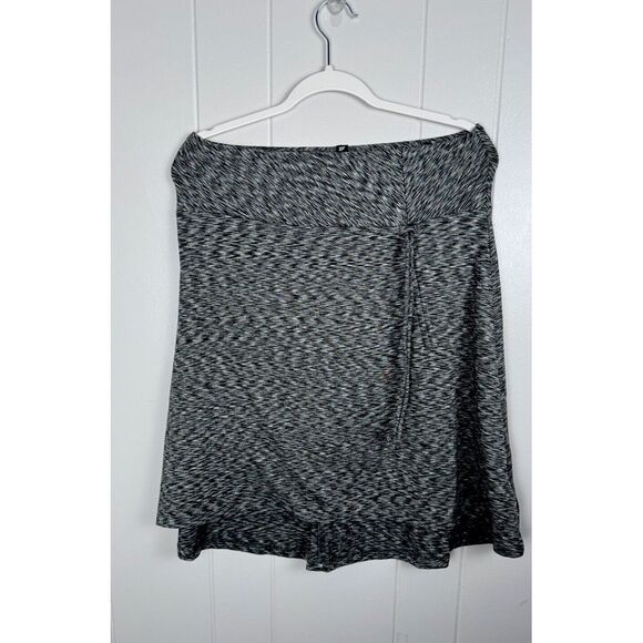The North Face Dresses & Skirts - The North Face (Womens Size Small) Cypress A-Line Skirt Gray Space Dye Stretch